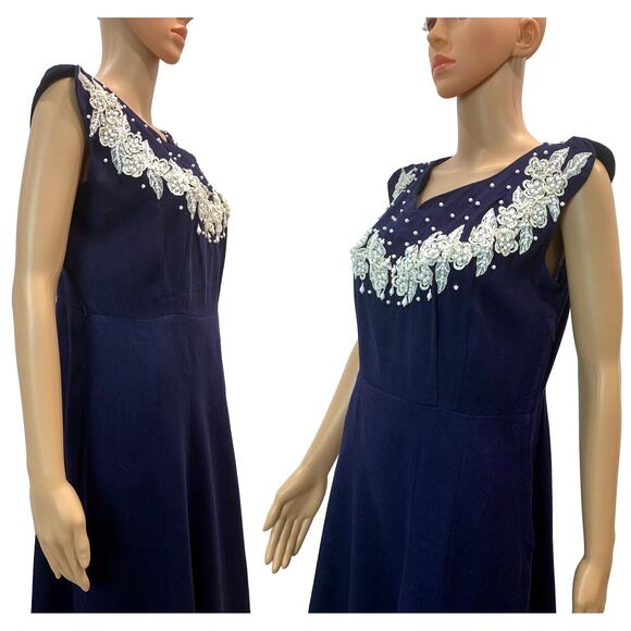 Vintage 1950s Dark Blue Linen Dress w Floral Lace Rhinestone & Bead Trim | M - Picture 6 of 10